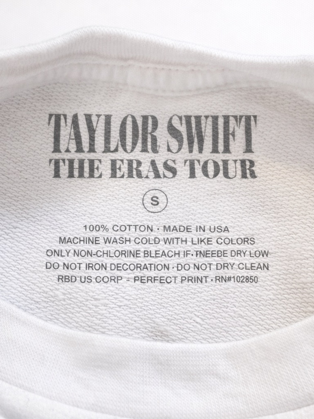 Taylor Swift Eras Tour Sweatshirt Small White Official Concert Merch NWOT - Picture 3 of 4
